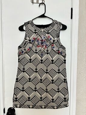 Black & Cream Geometric Embellished Sleeveless Dress